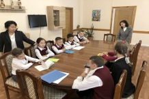 18-09-2019 &quot;Воспитанники карагандинского интерната учатся готовить и шить&quot;